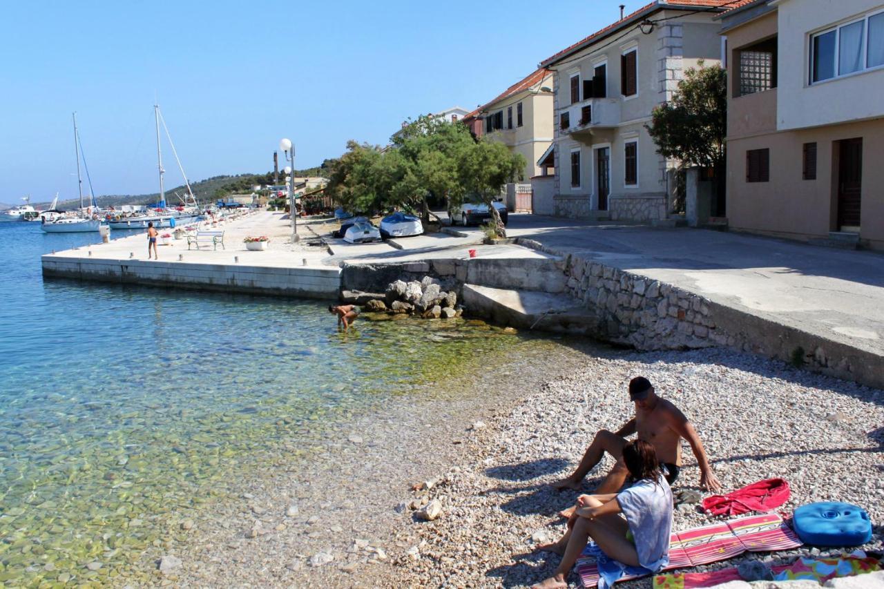 Apartments By The Sea Sali, Dugi Otok - 8121 Bagian luar foto