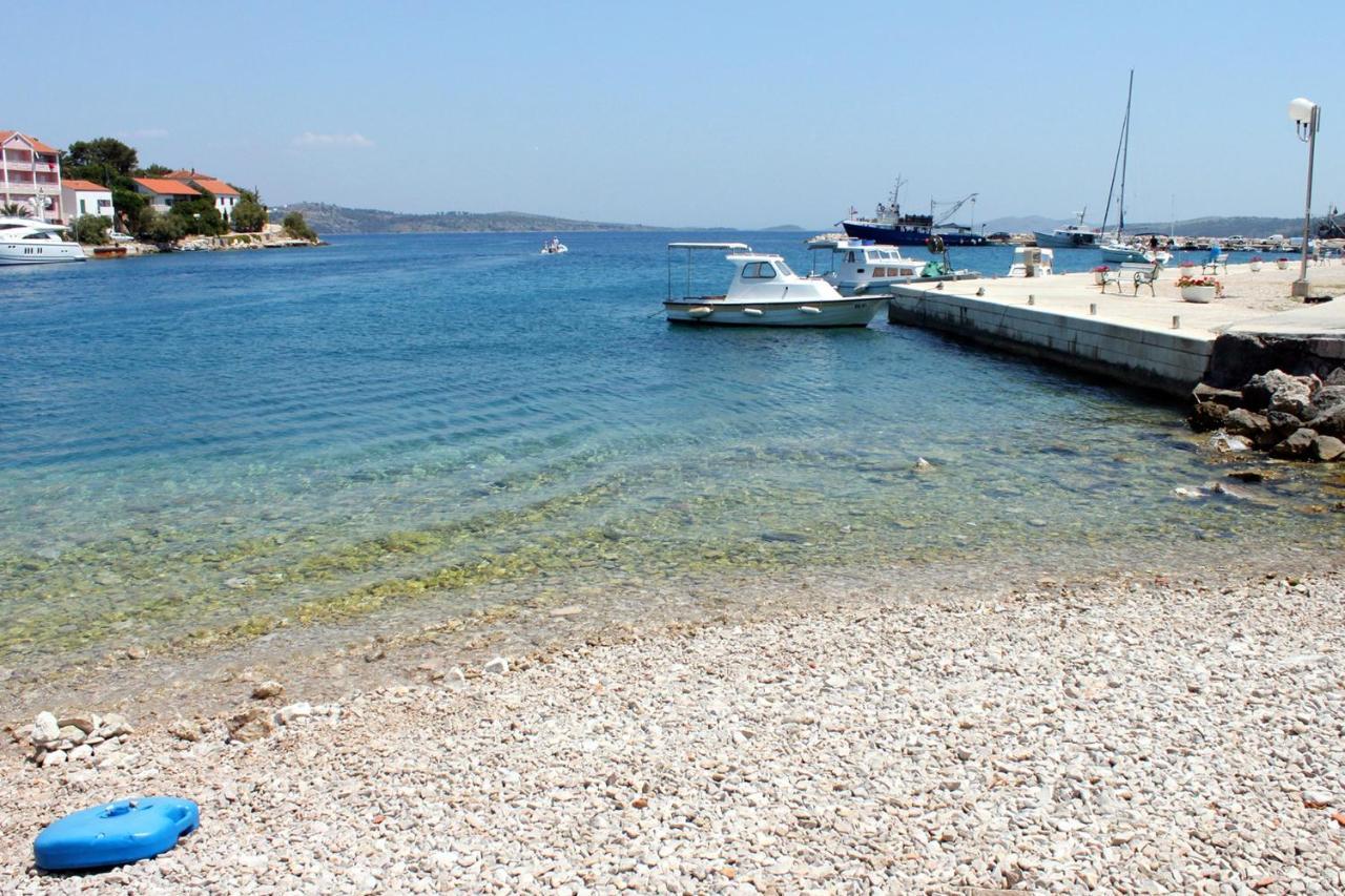 Apartments By The Sea Sali, Dugi Otok - 8121 Bagian luar foto