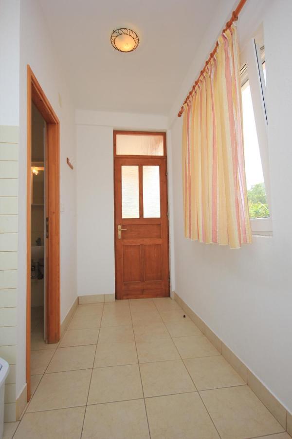 Apartments By The Sea Sali, Dugi Otok - 8121 Bagian luar foto